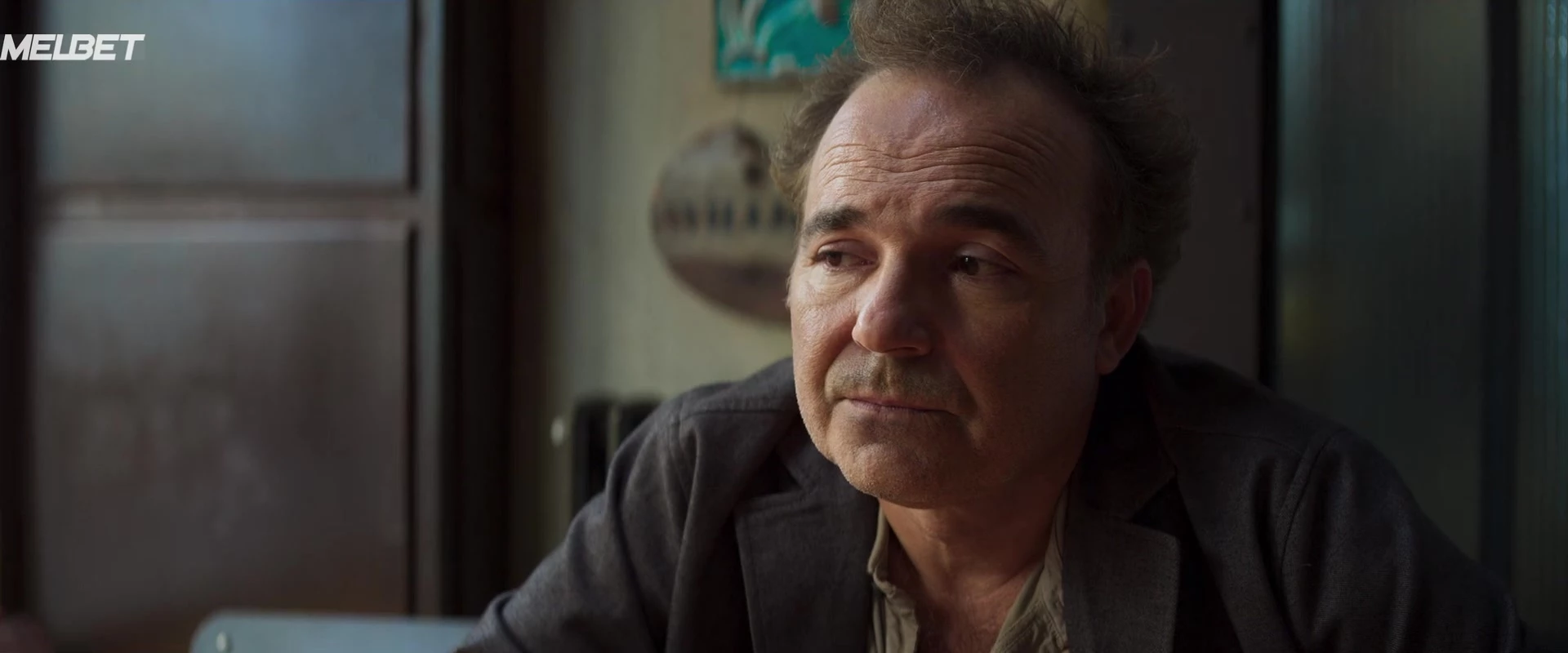 Дилемма Азиза / Azizler (2021)