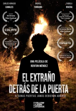 Незнакомец за дверью / El extraño detrás de la puerta (2024)
